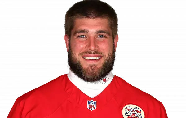 Drew Nowak headshot