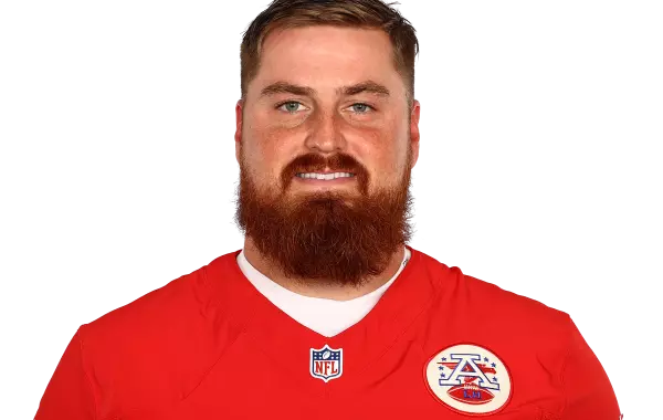 Mike Remmers headshot