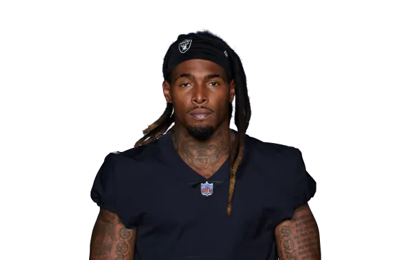 Brandon Bolden headshot