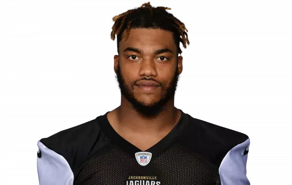 Josh Evans headshot