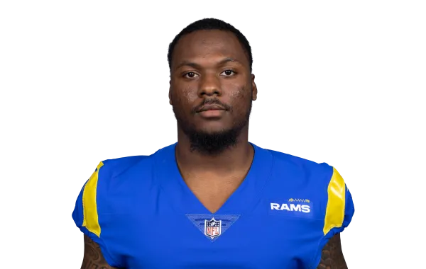 DeAndre Square headshot