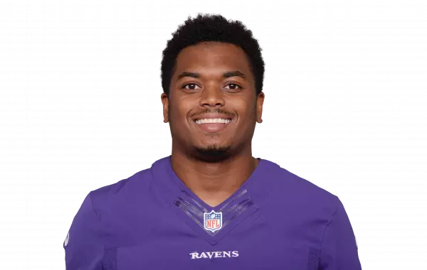 Sheldon Price headshot