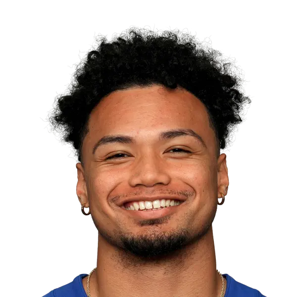 Darius Muasau headshot