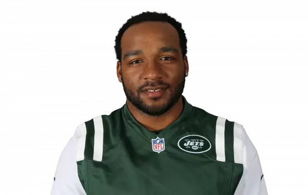 Dominique Williams headshot