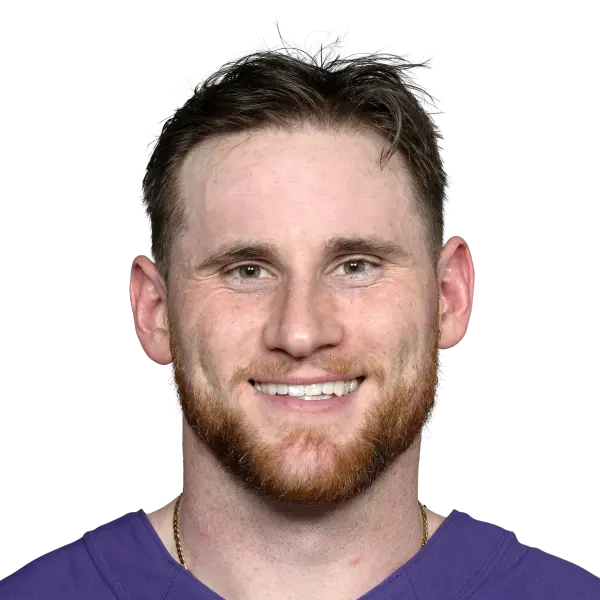 Riley Sharp headshot