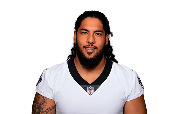 Hau'oli Kikaha headshot